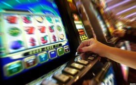 မြန်မာ AFF ဘောလုံးပွဲ live betting